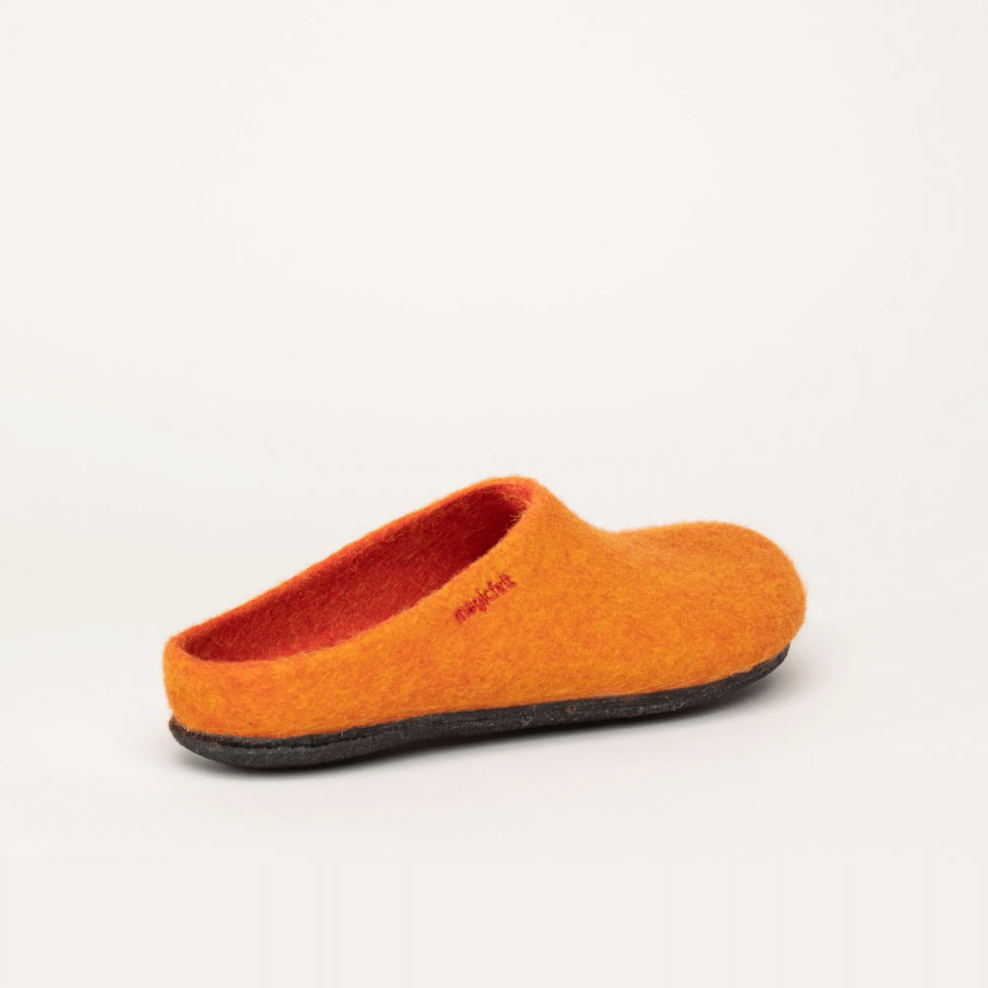 AN 709 - Magicfelt