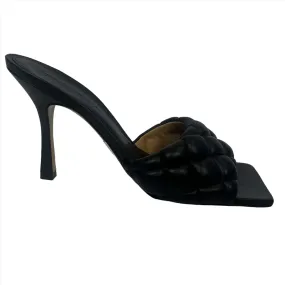 Bottega Veneta £790 Black Padded Leather Sandals 40