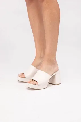 Fortune Dynamic Chic ZAFER-Bone Cropped High Heel Mules