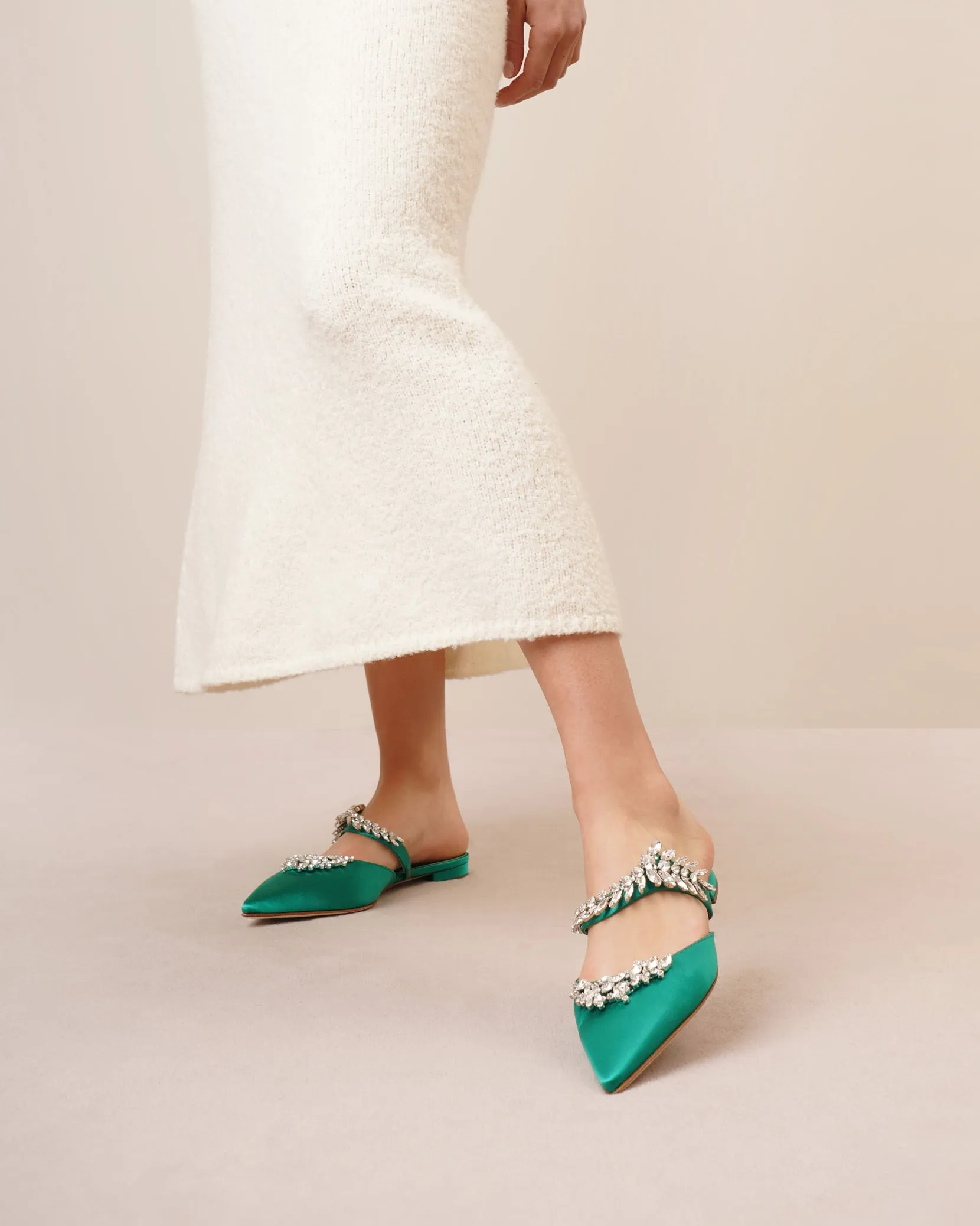 Lurum emerald satin flats