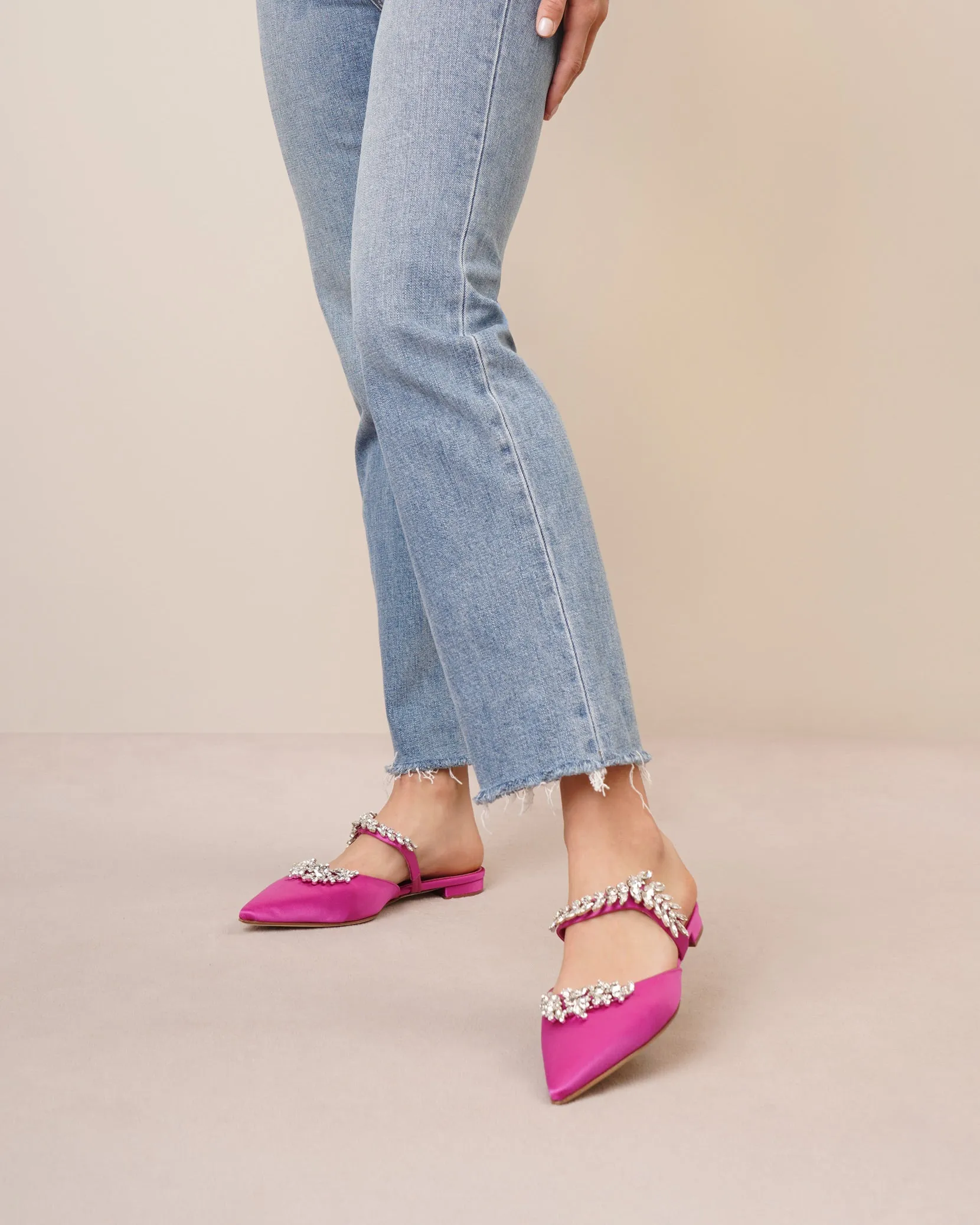 Lurum pink satin flats
