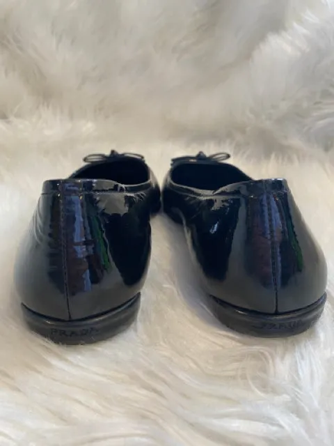 Prada Pointed Toe Patent Leather Flats Sz. 39 Shoe