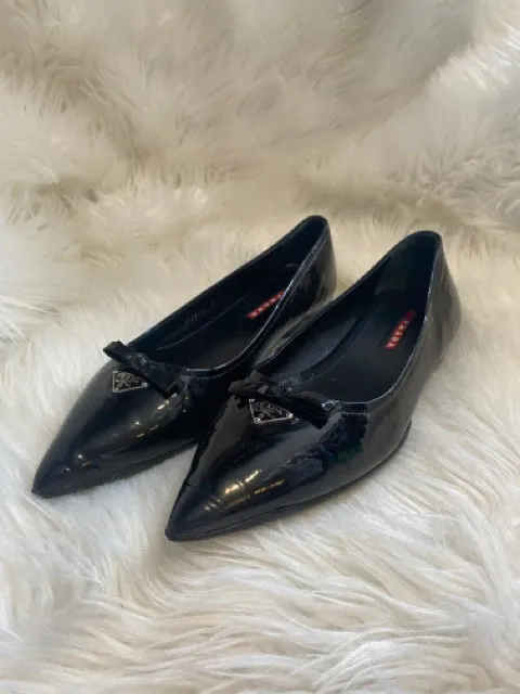 Prada Pointed Toe Patent Leather Flats Sz. 39 Shoe