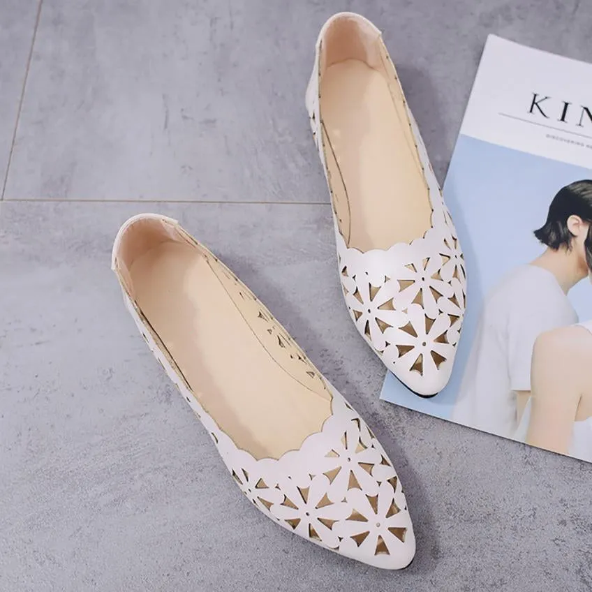 Women's Summer PU Leather Hollow Out Flats With Floral Shape